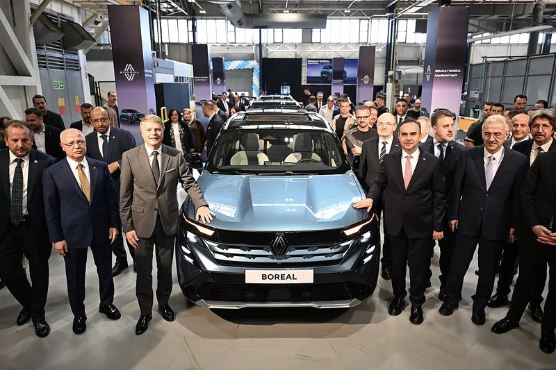 Bursa'da Üretilen Renault Boreal Banttan İndi - Görsel 4