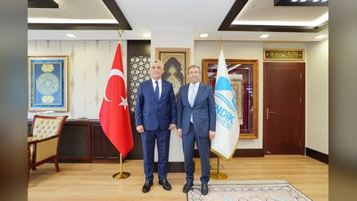 Ticaret Bakanı Ömer Bolat Pendik Belediyesi'ni Ziyaret Etti