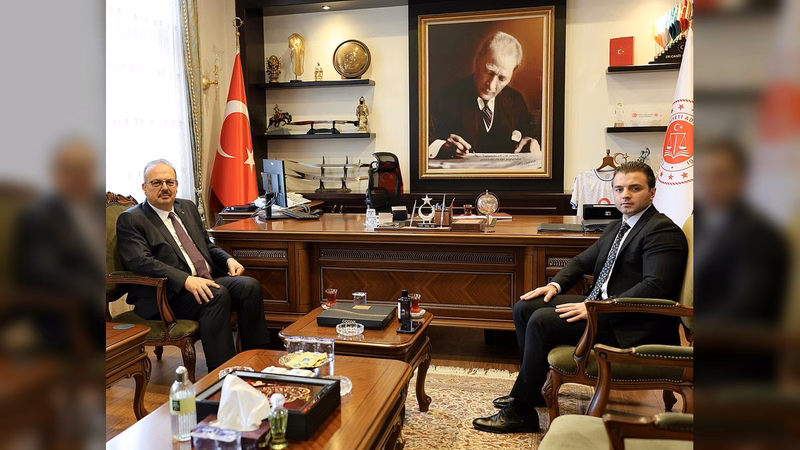 Ankara Valisi Yakup Canbolat'tan Personel Genel Müdürü Sarı'ya Ziyaret - Görsel 1