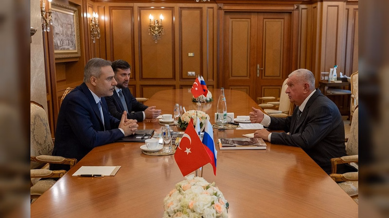 Bakan Hakan Fidan Moskova'da Rosneft CEO'su İgor Seçin ile Görüştü - Görsel 1