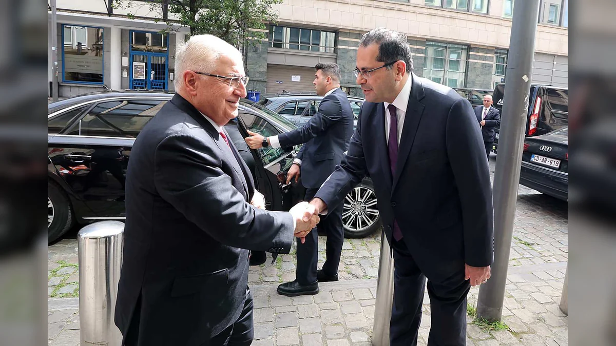 Bakan Yaşar Güler Brüksel'de Büyükelçilik ve Ataşeliği Ziyaret Etti