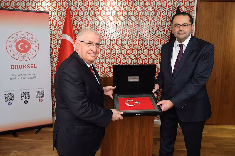 Bakan Yaşar Güler Brüksel'de Büyükelçilik ve Ataşeliği Ziyaret Etti - Görsel 3