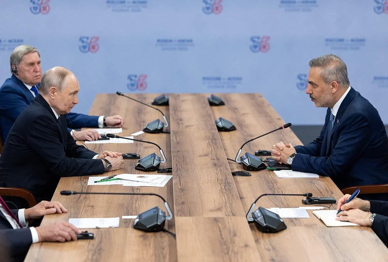 Hakan Fidan, Putin ile Kazan'da Bir Araya Geldi - Görsel 2