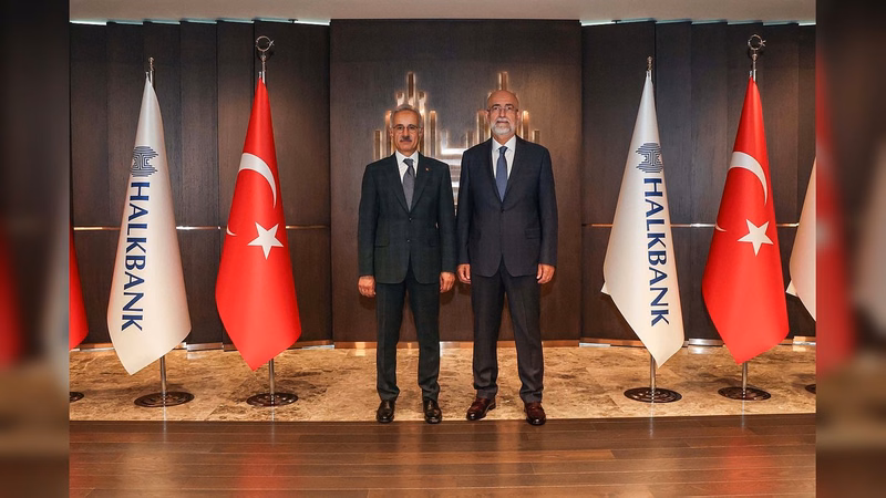 Bakan Uraloğlu'ndan Halkbank Genel Müdürü Özdil'e Ziyaret - Görsel 1