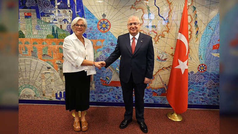 Bakan Yaşar Güler, Fransız Mevkidaşı Vautrin ile Görüştü - Görsel 1